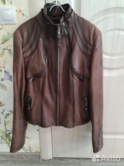 Куртка кожаная женская