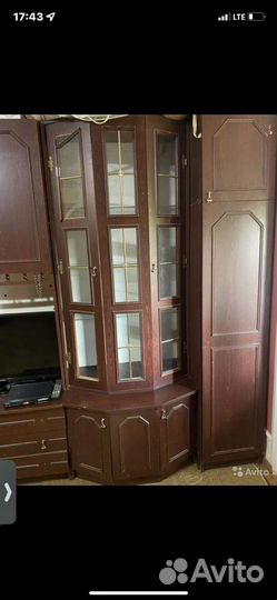 Сервант шкаф