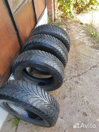 Sava Eskimo Stud 185/65 R15
