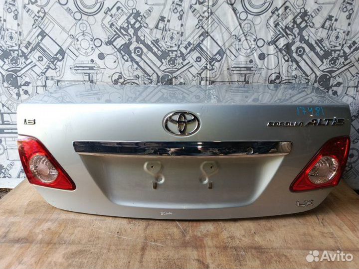 Крышка багажника Toyota Corolla E150 2010