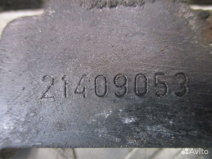 Кронштейн Volvo 21409053