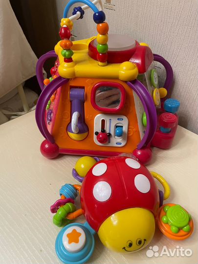 Детские развивающие игрушки