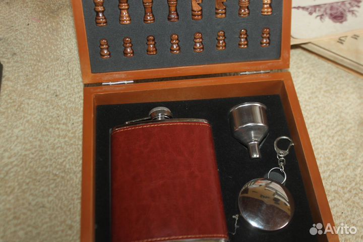 Фляжки для охотнико рыбаков подарочные
