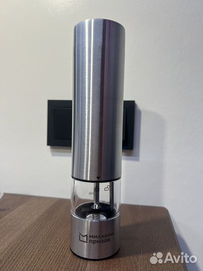 Автоматическая мельница для специй