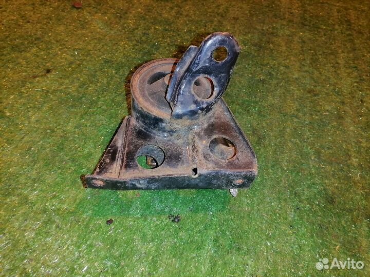 Опора двигателя (подушка двс) правая 112108H305 Ni