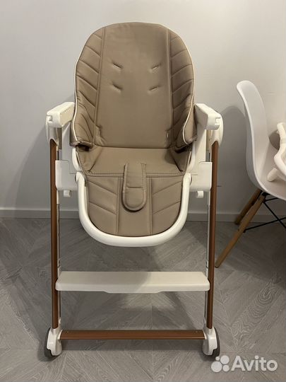 Стульчик для кормления Happy baby berny v2