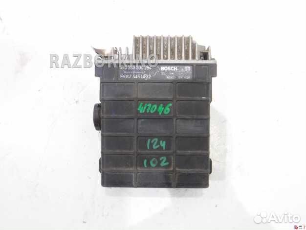 Блок управления двигателем A0075451432