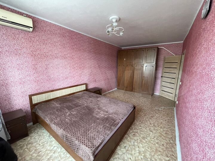 2-к. квартира, 48 м², 14/18 эт.