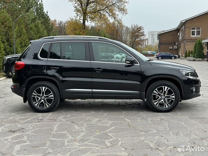 Volkswagen Tiguan 2.0 AT, 2012, 188 300 км