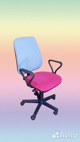 Компьютерное кресло