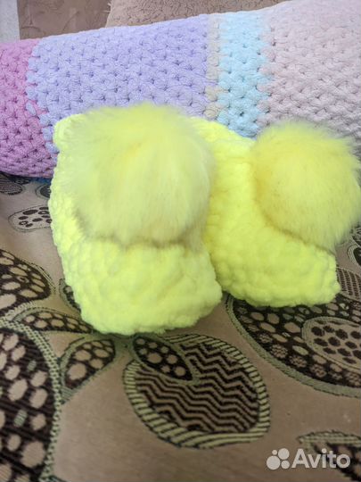 Тапочки домашние с помпоном