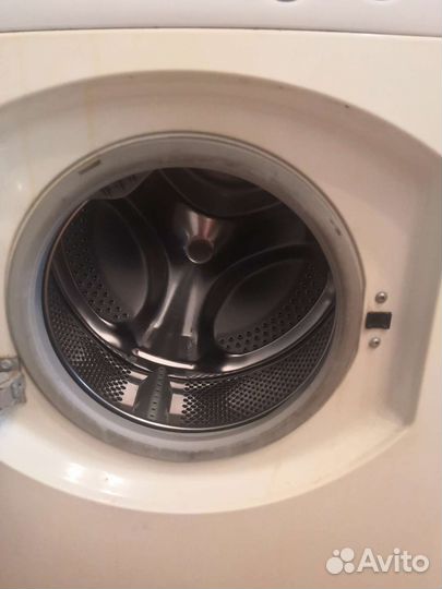 Стиральная машина бу ariston