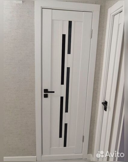 Двери межкомнатные из массива
