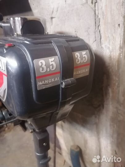 Продам лодку с мотором