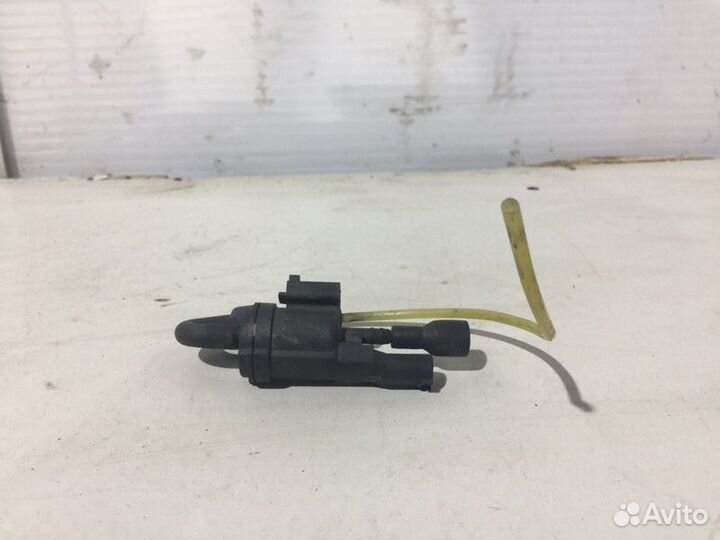 Клапан электромагнитный Mercedes-Benz S-Class W221