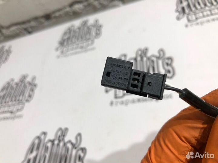 Датчик ABS задний левый Mercedes-Benz S-Class W220