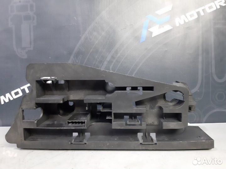 Отсек под инструмент Audi A6 C6 AUK 2005