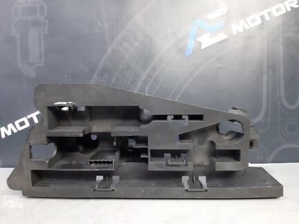 Отсек под инструмент Audi A6 C6 AUK 2005