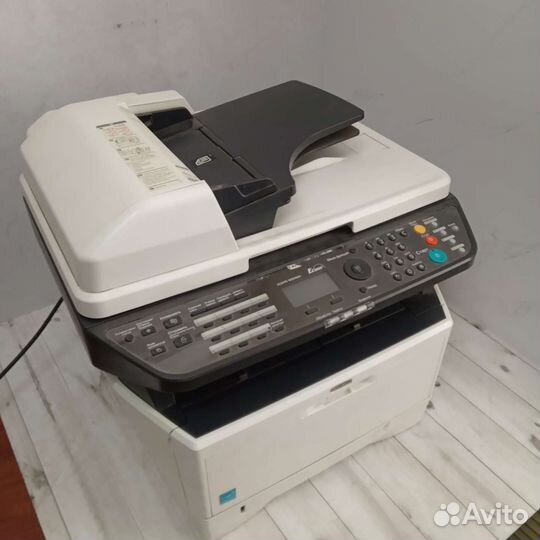 Лазерное мфу kyocera Ecosys M2030dn