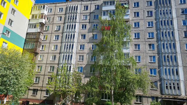 3-к. квартира, 52 м², 3/9 эт.