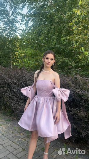 Платье праздничное женское