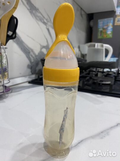 Силиконовая ложка дозатор для введения прикорма