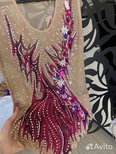 Купальник для художественной гимнастики