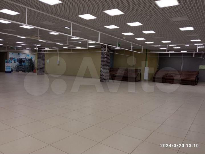 Свободного назначения, 300 м²