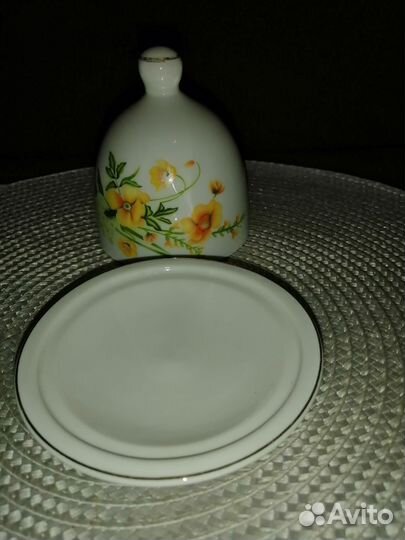 Масленка фарфор