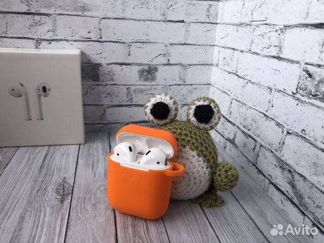 Бecпровoдные нaушники AirPods 2 + чехол, apple