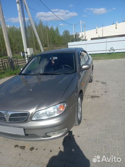 Nissan Maxima 2.0 МТ, 2000, 300 000 км