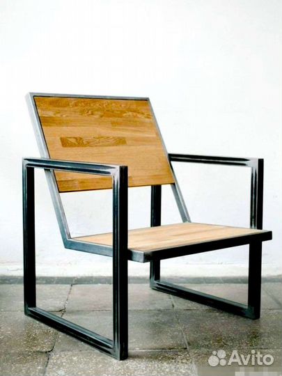 Лавочка со столиком