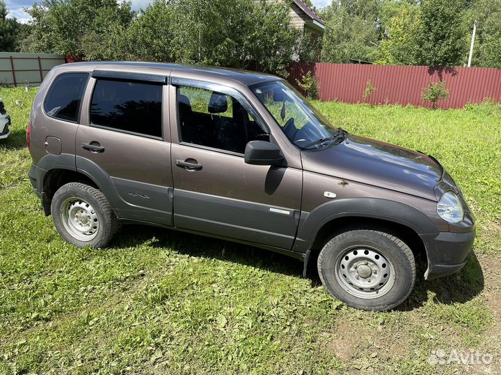 Chevrolet Niva, 2013