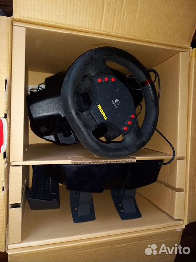 Игровой руль logitech momo racing