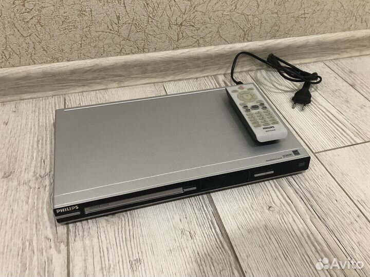 DVD плеер Philips DVP3126X/51