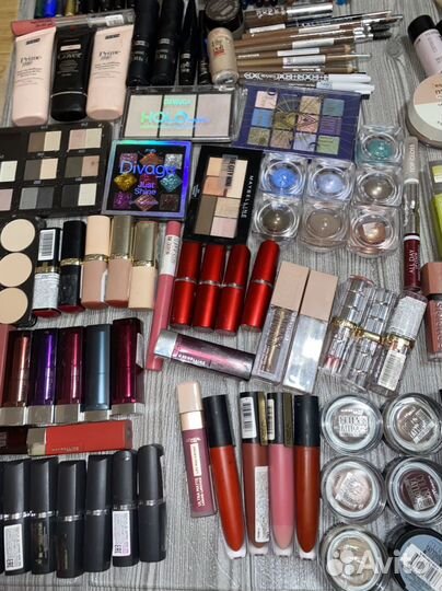 Косметика от pupa, Loreal, Maybelline, Bourjois