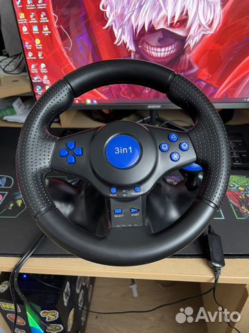 Игровой руль с педалями