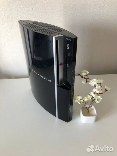 Sony PS3 FAT 40 Gb / Игры / Камера / 2 PS Move