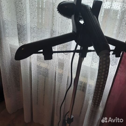 Отпариватель для одежды вертикальный