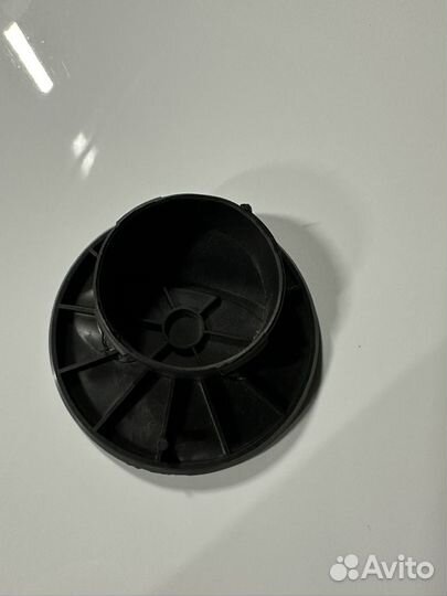 Заглкшка с логотипом на руль ваз 2121 urban