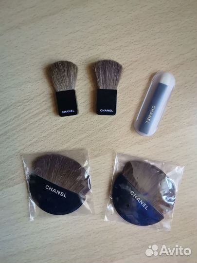 Кисти для макияжа chanel