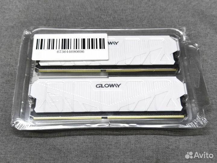 Gloway DDR4 16 Gb (2*8) 3200 CL18, новая