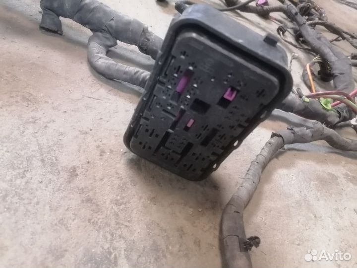 Проводка салона Volkswagen Passat B6