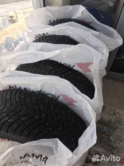 Nokian Tyres Hakkapeliitta 8 SUV 285/60 R18