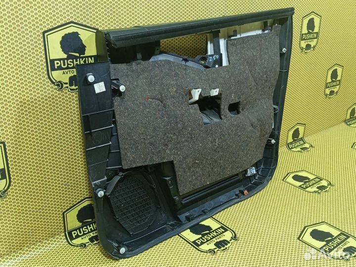 Обшивка двери передней левой Nissan Murano