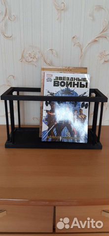 Полочка для журналов или цветов