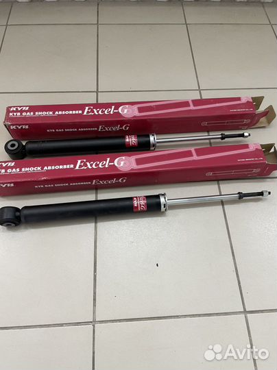 Амортизатор задний KYB 343465 для nissan tiida