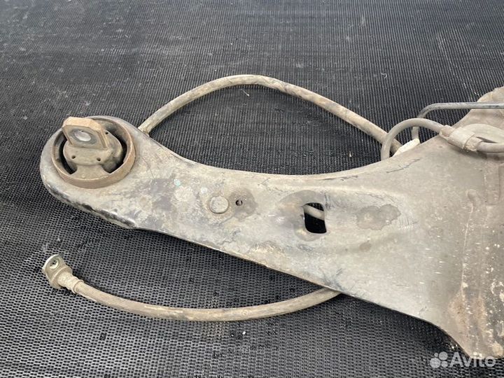 Рычаг подвески задний левый Mitsubishi Outlander