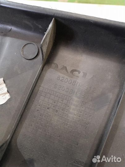 Обшивка стойки Рено Логан