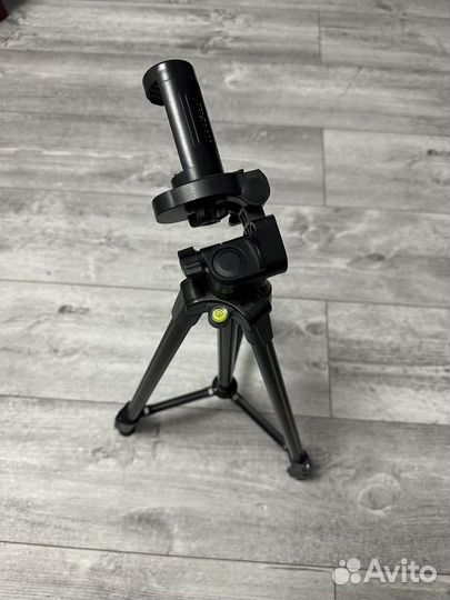 Штатив для фотоаппарата и телефона